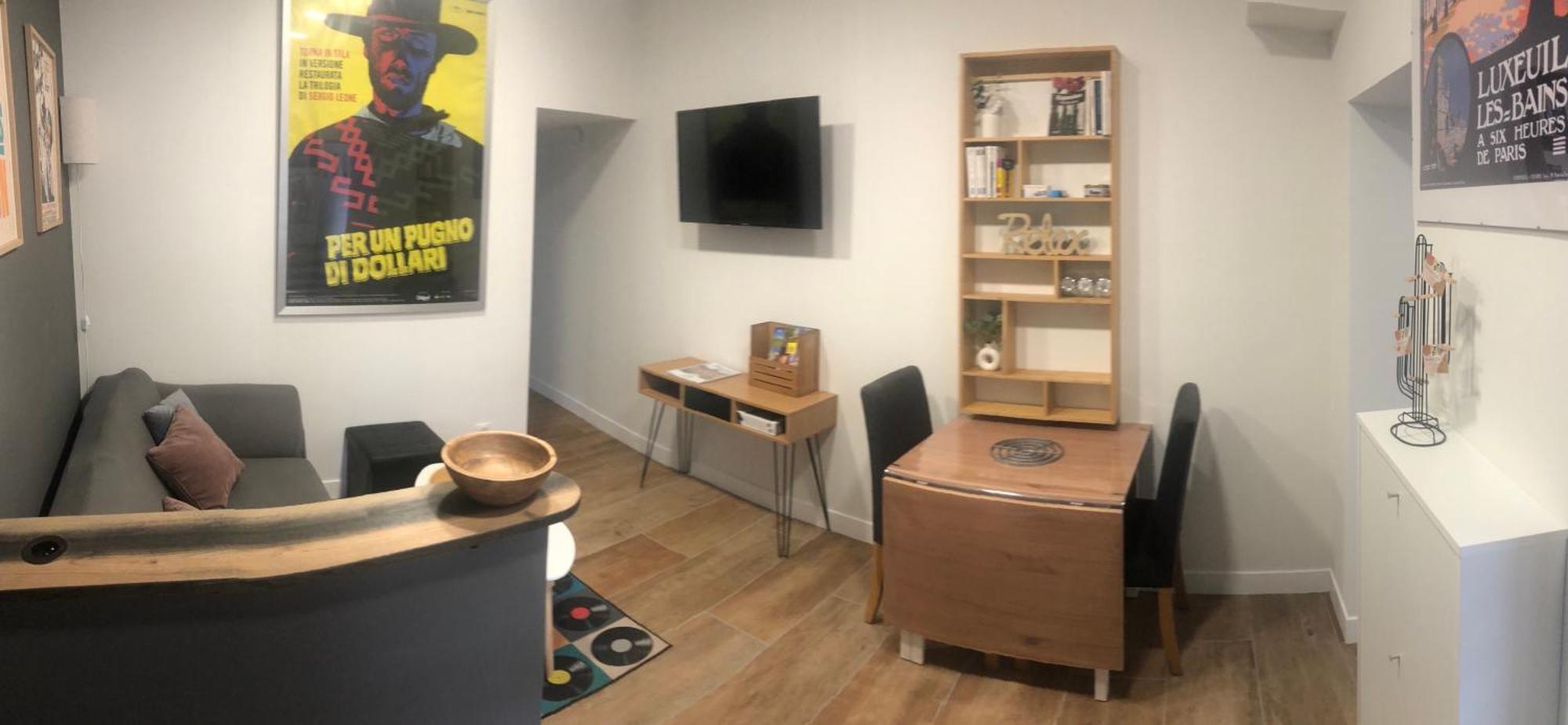 Meubles Deco Fab - Plancha Apartment ลุกซุยล์-เลส์-แบ็งส์ ภายนอก รูปภาพ